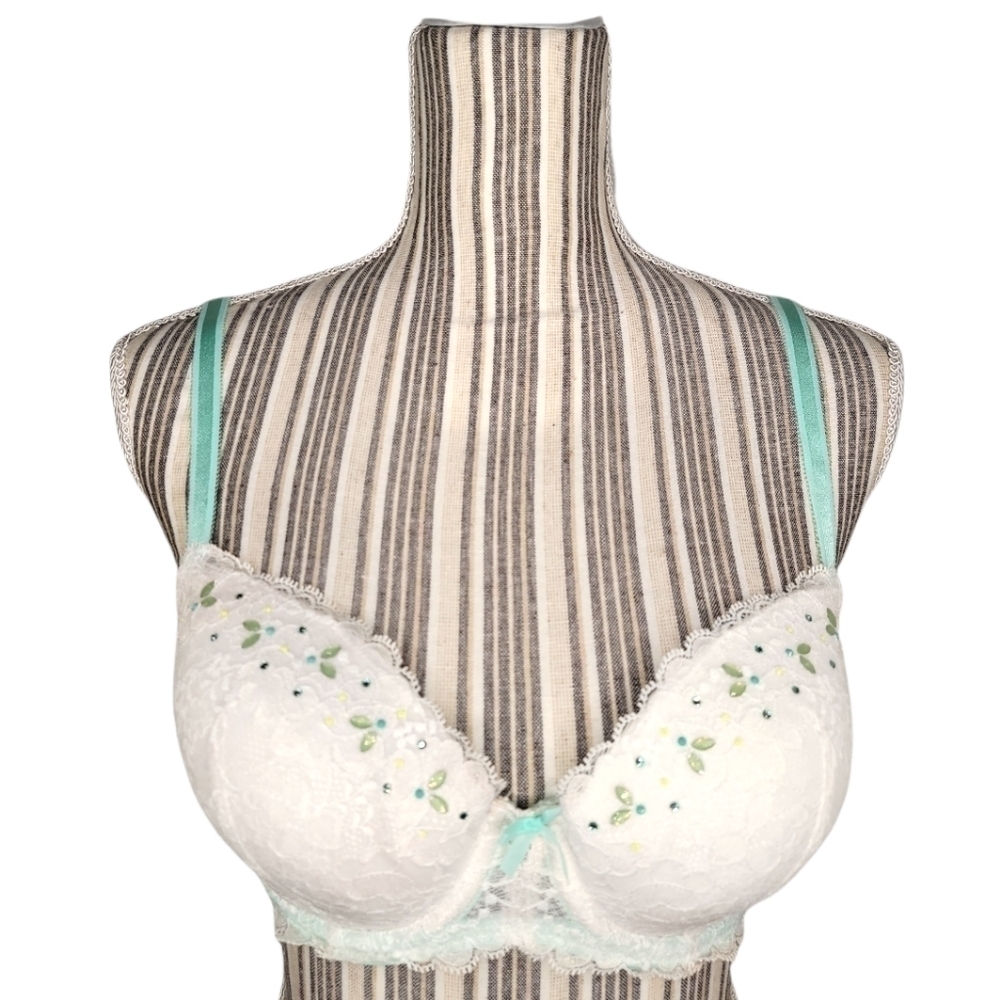 Victoria's Secret Dream Angels Lined Demi Underwire Bra